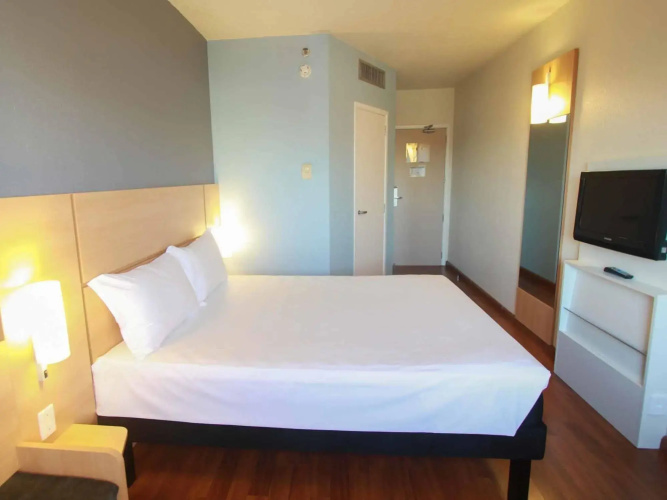 ibis Joinville