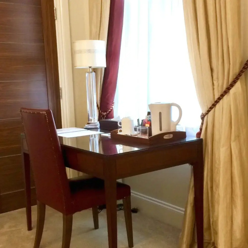 Kings Park Hotel