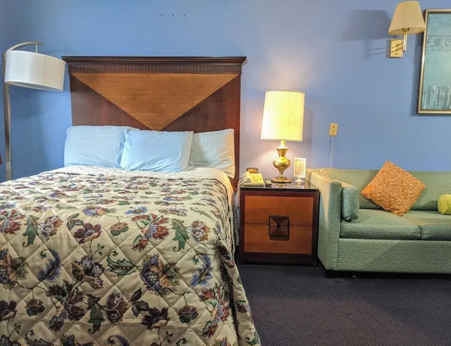 Executive Inn Thomson