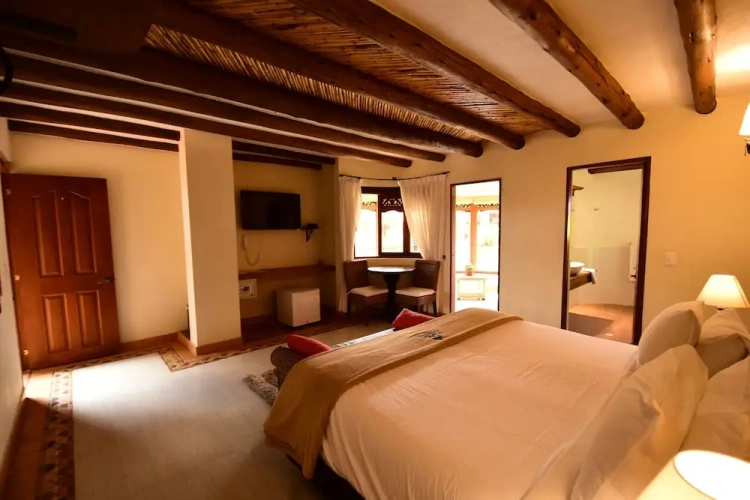 Luxury Suite