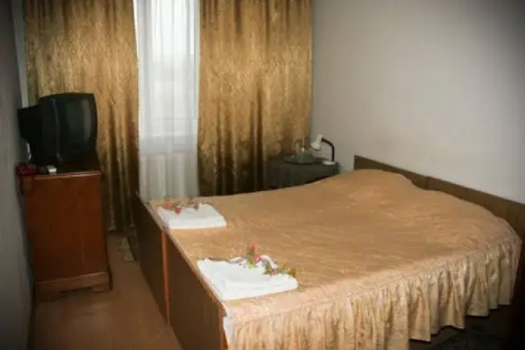 Azalia Hotel