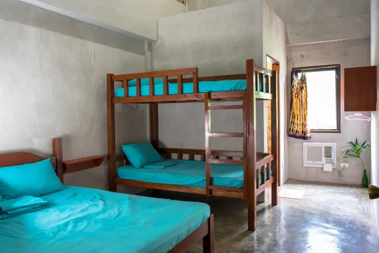 Sinag Hostel - Adults Only