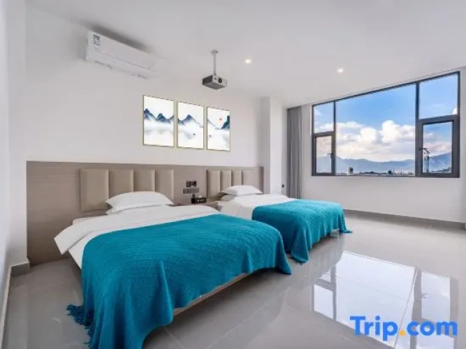 2 Bedrooms Suite