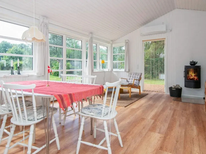 6 Person Holiday Home in Grenaa