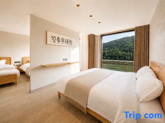 Family Suite with river view