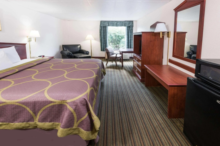 Super 8 By Wyndham Columbus
