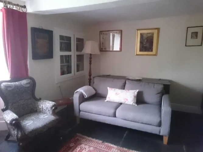 3 Bedrooms Cottage