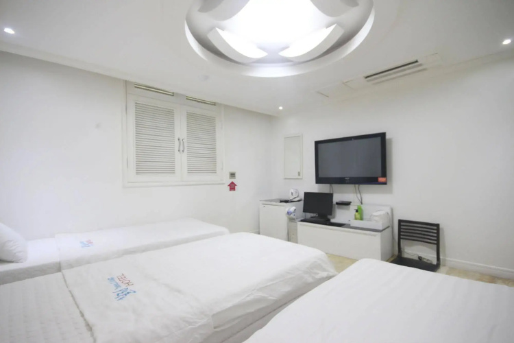 Healing Hotel