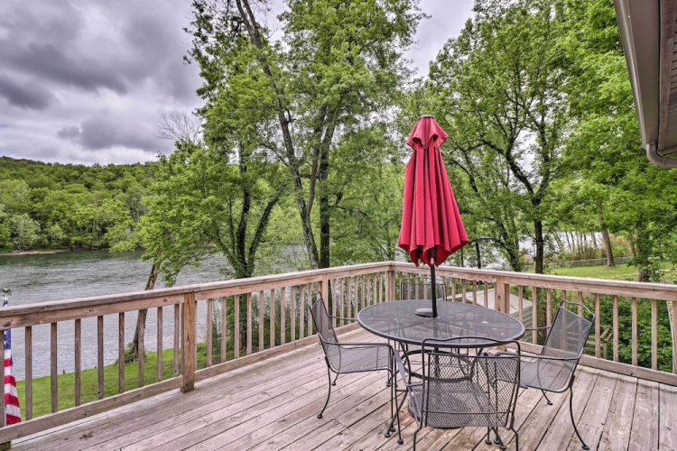 Expansive Cotter Cabin on White River w/ Deck!