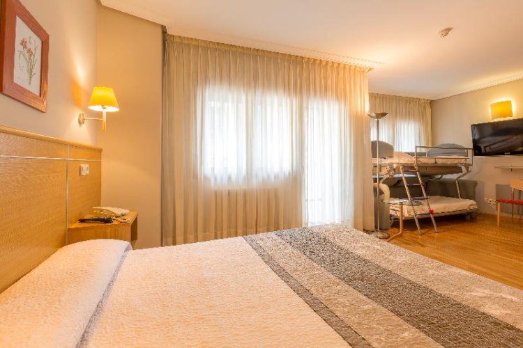 Standard Double room with balcony and with view