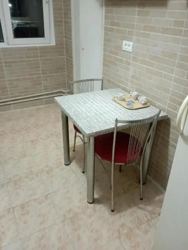 Apartament Herculane cu vedere la munte