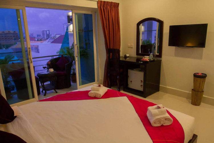 Richly Boutique Hotel & Hostel