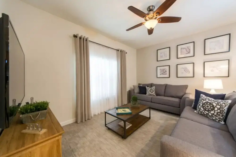 Paradise Palms 2959