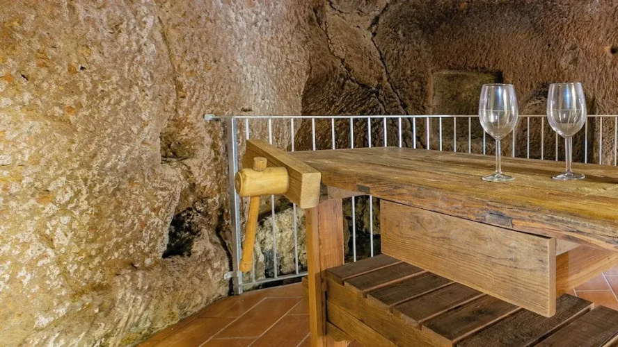 Sardinian Gallery Fonte