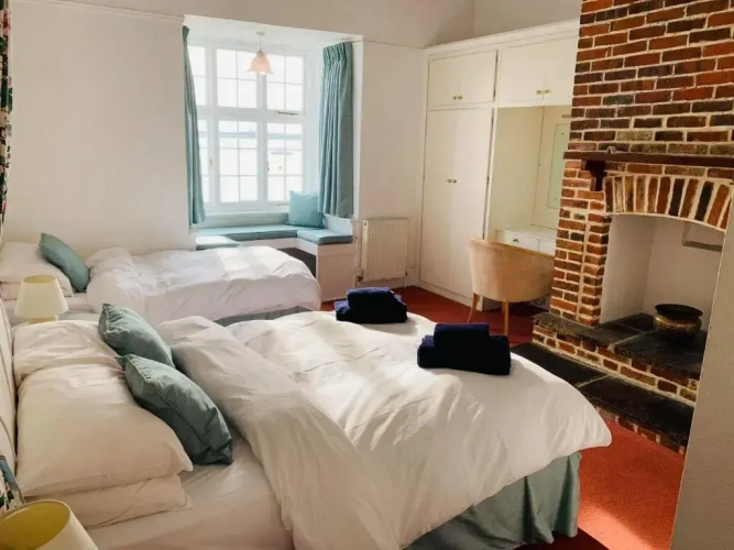 Superior Quadruple room