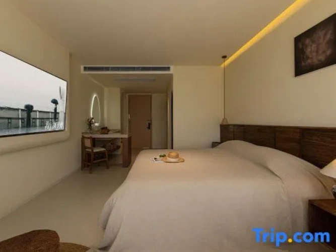 Standard Double room with balcony and with mountain view