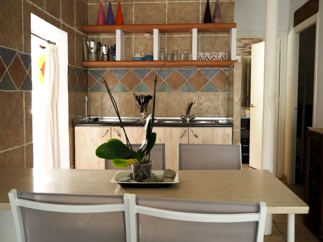 3 Bedrooms Apartment