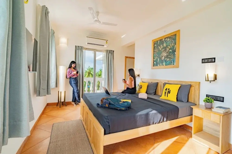 Premium Double room with balcony