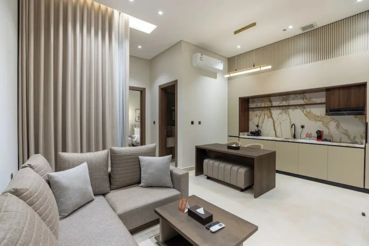 Deluxe Suite with balcony
