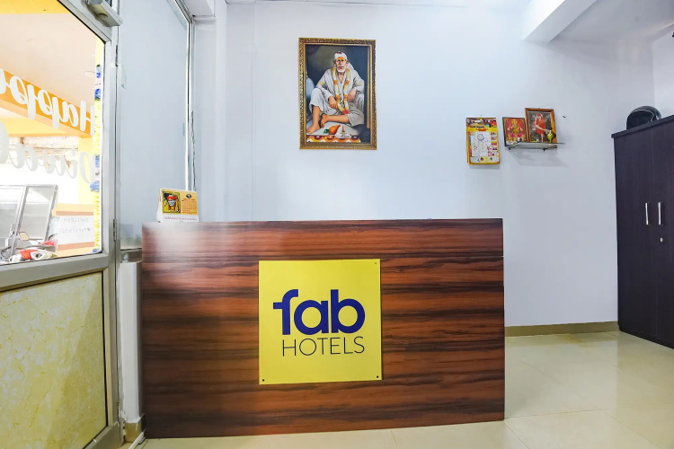 FabExpress Neelratna, Calangute