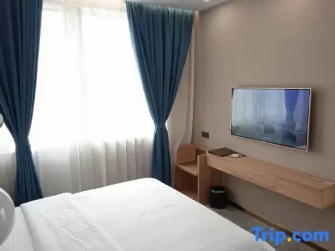1 Bedroom Deluxe Suite