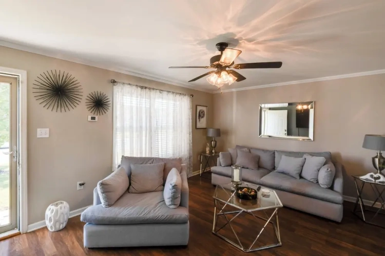 3 Bedrooms Cottage