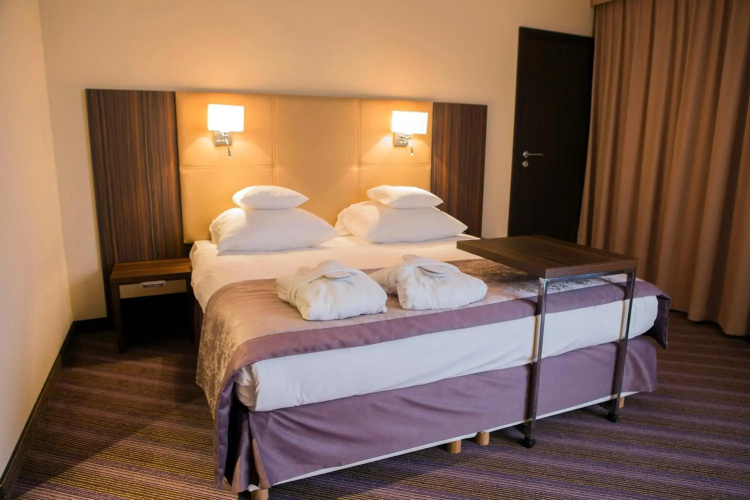 DeSilva Premium Opole