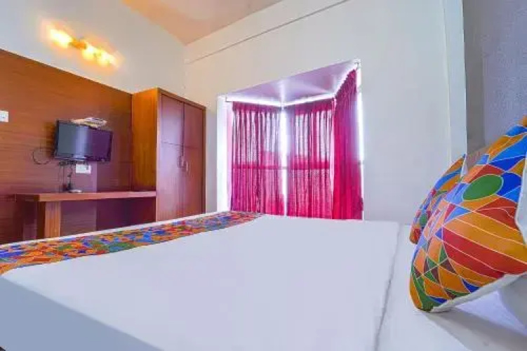 OYO 23425 Ooty Residency