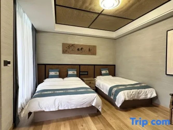 2 Bedrooms Family Suite