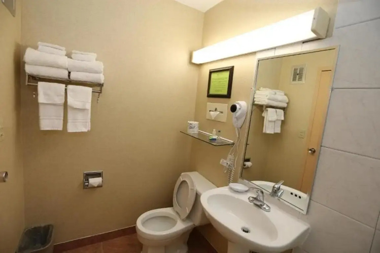 Magnuson Grand Columbus North Over view