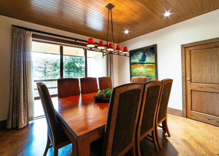 4 Bedrooms Suite