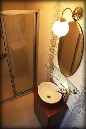 Ayana Guesthouse