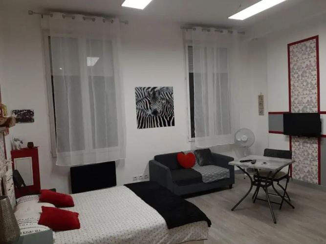 Appartement T1 Place De La Victoire