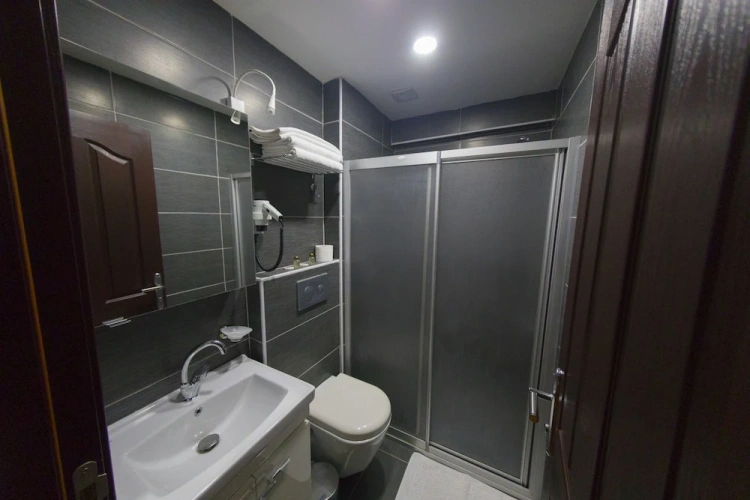 Standard Twin room with city view