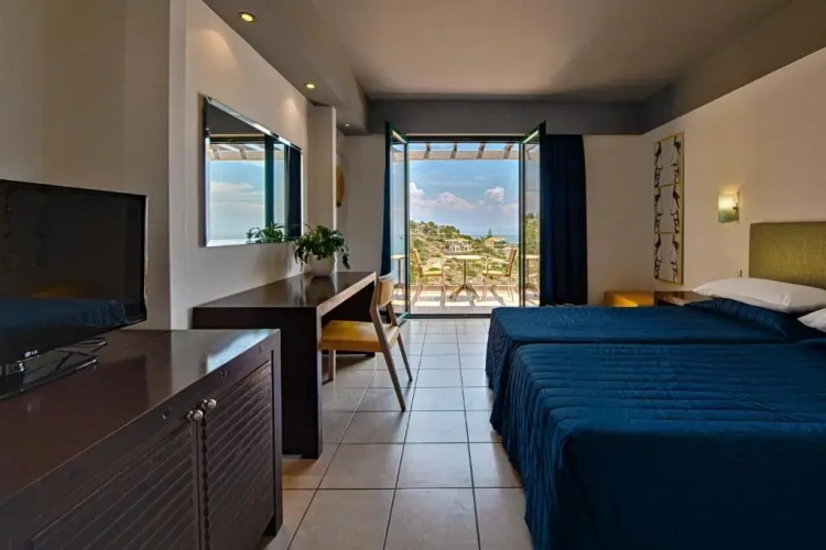 Standard Double room with sea view