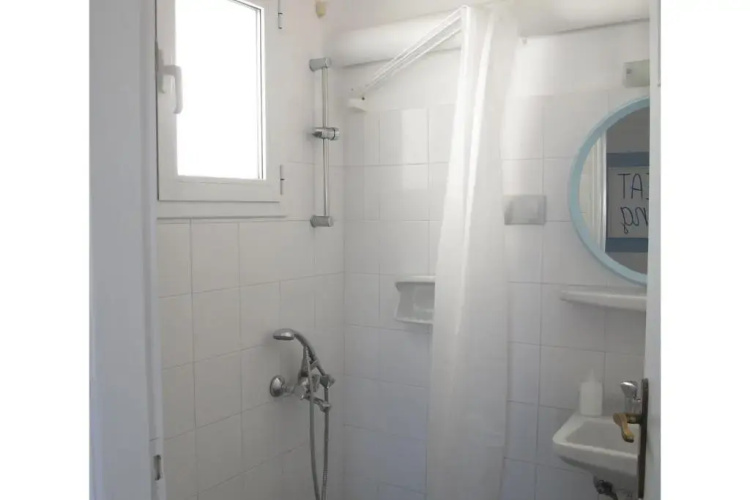Livadia Seaside Studios 12