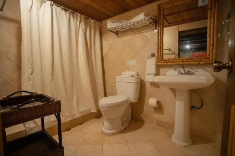 Platon Ecolodge