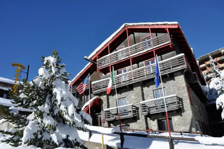 Hotel Biancaneve