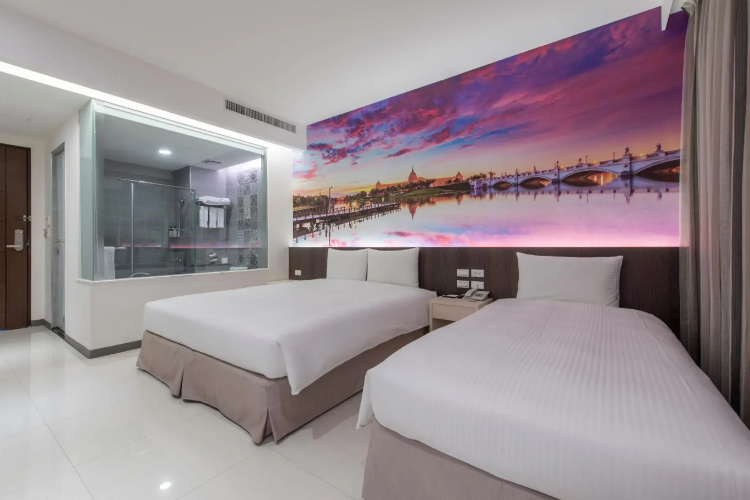 L'arc Hotel