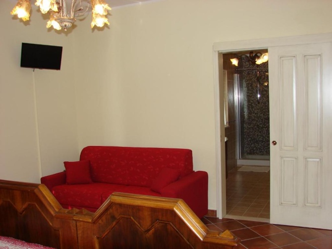 Standard Quadruple room with view