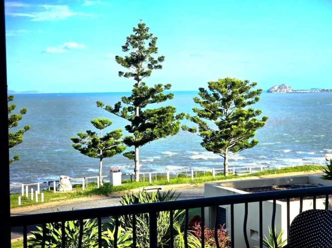 3 Bedrooms Premium Apartment
