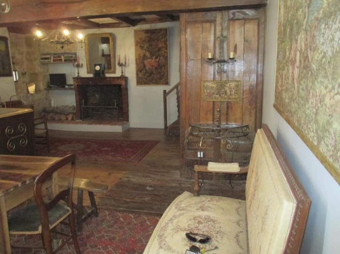 2 Bedrooms Cottage