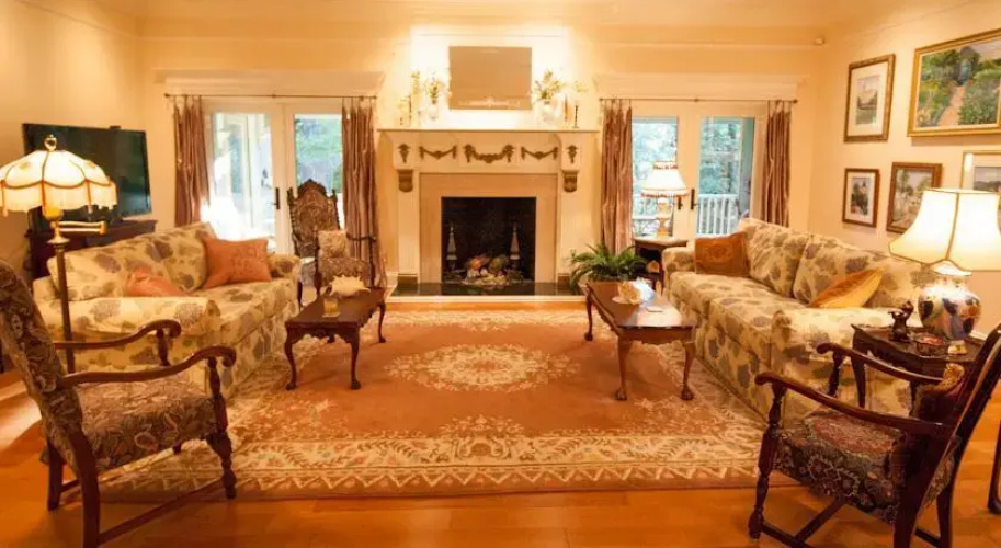 Heron Cove Bed & Breakfast