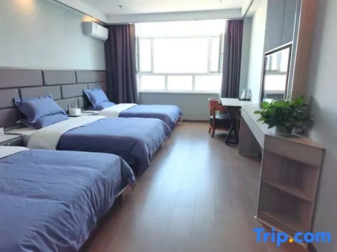 Business Triple room