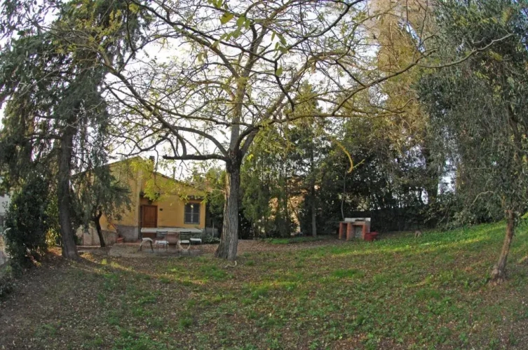 3 Bedrooms Cottage