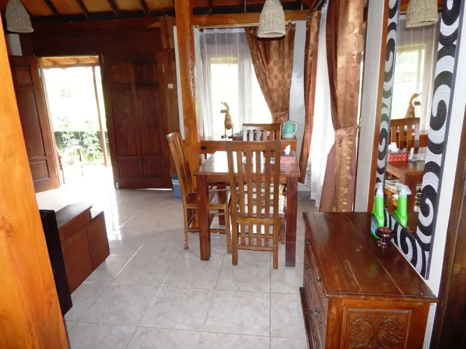 Alamanda Villa's Rooms & Adventure