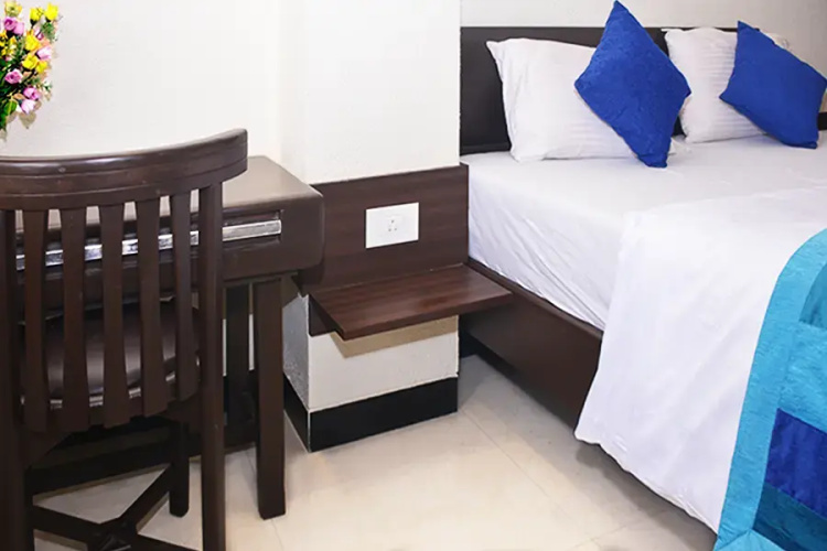 Deluxe Single room