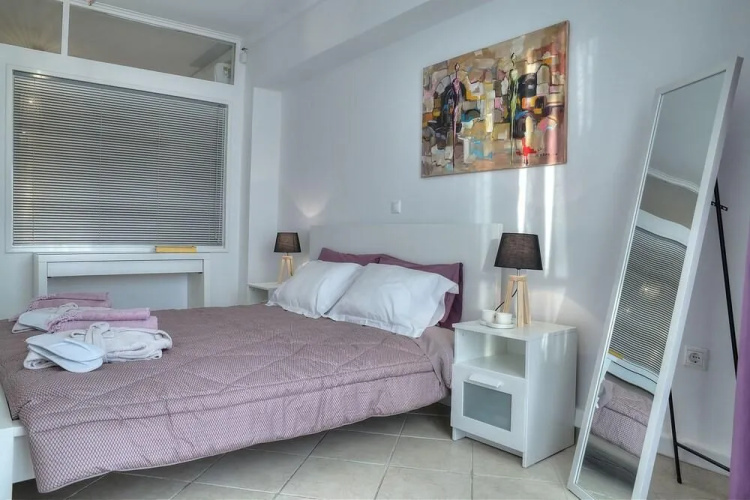 Downtown Glyfada Smart Apartment