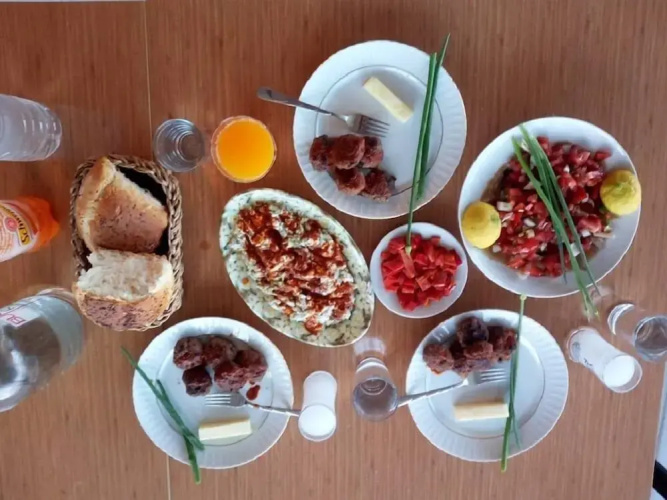 Erkin Hotel