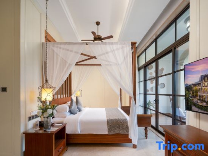 Deluxe Double Suite